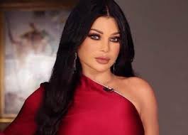 ١٠ مارس ١٩٧٦، والعمر 41 عاماً. Ù‡ÙŠÙØ§Ø¡ ÙˆÙ‡Ø¨ÙŠ Races Fashion Paper Fashion Celebrities