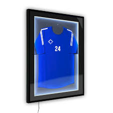 Stellen sie mit glo ihre fotos zur schau und erzeugen sie zusätzliches licht auf ihrem schreibtisch; Objektrahmen Trikotrahmen Aus Massivholz Beleuchtet Fur Objekte Vario