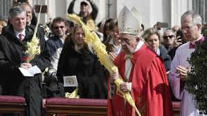 Es el primer día de la semana santa, período en que conmemoran la pasión, muerte y resurrección de jesucristo. Domingo De Ramos El Papa La Cruz Camino De Obediencia No Se Puede Negociar Vatican News