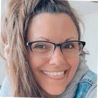 Kara Dunham's Instagram, Twitter & Facebook