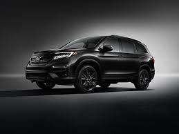 With the honda pilot lx equipped with 2wd, you'll have a towing capacity of 3,500 pounds, and when you opt for the intelligent variable torque management awd system you'll have a maximum towing capacity of 5,000 pounds. What Is The Max Tow Weight Of The Honda Pilot Gillman Honda Fort Bend