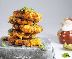 They are similar to jewish latkes and potato pancakes from various cultures. Bal Kabakli Mucver