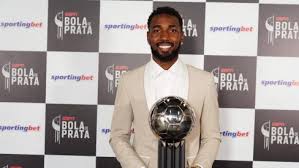Gerson santos da silva, simply known as gerson, is a brazilian footballer who plays for flamengo as a midfielder. Gerson Do Flamengo Nao Quero Ser Lembrado Por Apenas Um Titulo Mas Por Varios Flamengo Extra Online