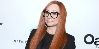 Exclusive Tori Amos Tells Us About Beginning Her Musical Career In Gay Bars Hornet The Gay Social Network Hey guys here are swatches of the new kevyn aucoin the making faces beauty book , i hope you guys find this video helpful. her musical career in gay bars