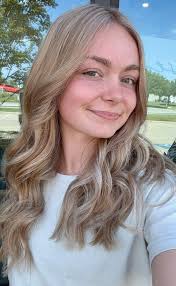 💛💛Oh you know !!! Just slaying Hair with these beautiful stylist ! Love  to all !!! Mary Stewart tagging you darling ! 💇🏻‍♀️💇🏻‍♀️💛💛💛💛💛💛💛  Fall is upon us get those appointments scheduled Dolls !!!