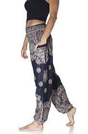 Best Travel Pants For Women Stylish Comfortable My Own Way To Travel Best Travel Pants Comfortable Travel Outfit Travel Pants