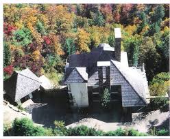If you're unfamiliar with the mountain oasis that is highlands, nc, then prepare to be dazzled. Highlands Nc Chateau Updated 2021 7 Bedroom House Rental In Highlands With Air Conditioning And Secure Parking Tripadvisor