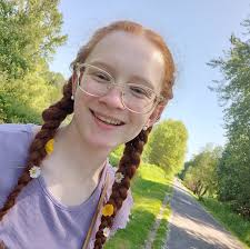 Lily Bauer in people