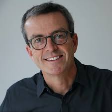 Dr Christopher Mitchell