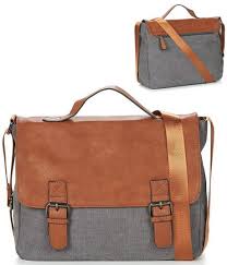 We did not find results for: Guide Des Plus Beaux Sacs Homme Edition 2021