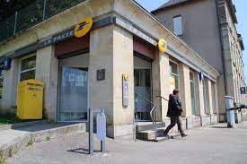 Chère cliente, cher client, continuer de proposer nos services, c'est notre façon de contribuer à faire notre objectif est de maintenir ouverts un maximum d'offices de poste. Coronavirus Quels Sont Les Bureaux De Poste Ouverts En Seine Et Marne La Republique De Seine Et Marne