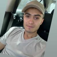 400+ perfiles de «Ambriz»