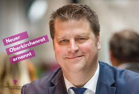 Der Jurist Christian Schuler rückt in die Kirchenleitung auf. Gottes Segen  für die neuen Aufgaben! https://bit.ly/2G0tGbO ✝️
