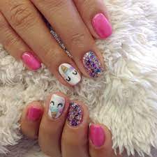Salón de belleza para unicornios. Beatriz Munoz Unas De Gelish Para Ninas De Unicornio Unas Decoradas Para Ninas Divertidas Y Faciles