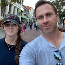 Brent Davis, Baritone