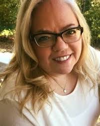 Leona Chapman's Instagram, Twitter & Facebook