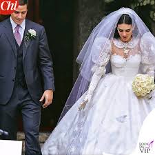 Jul 03, 2021 · silvio berlusconi, la fidanzata marta fascina pubblica una foto a letto che diventa virale: Matrimonio Di Luigi Berlusconi Le Foto Di Famiglia E I Look Degli Invitati