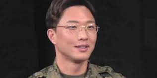 13일 '강철부대' 제작진 측은 출연자 박수민은 최근 제기된 개인적인 문제들을 이유로 더이상 '강철부대'에 유튜브 채널 '박중사'를 운영 중인 박수민은 '강철부대' 방송 초반 거친 언행으로 논란됐다. Njlnkfuupnirtm