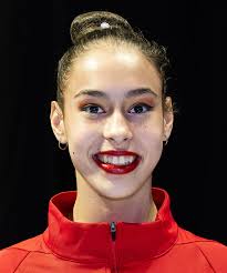 Olivia Fischer's Instagram, Twitter & Facebook