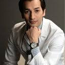 How do I correct staining at the edges of my veneers?