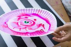 Make a play paper plate clock craft. Mini Easter Baskets A Beautiful Easter Craft Made With Paper Plates