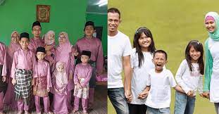 Listen to datuk ustaz kazim elias on spotify. Jangan Ada Perasaan Takut Untuk Ada Ramai Anak Setiap Anak Ada Rezekinya Ustaz Kazim Elias