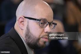 4.567 fotos e imágenes de alta resolución de Alex Cole