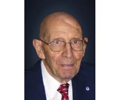 Francis Desmarais Obituary (2017)