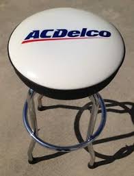 Vind fantastische aanbiedingen voor garage stool. Ac Delco Garage Bar Swivel Stool On Popscreen