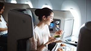 Cathay Pacific Will Roll Out Its New Business Class Dining Service On Flights To Chicago In July The Airline Will Come Up With The New Cathay Pacific Business Class Dining Services