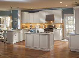 The Clean Streamlined Design Of Winstead Shaker Style Cabinet Doors Have Established The Kitchen Cabinets Models Kitchen Cabinet Sizes Kitchen Cabinet Design