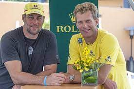 Robert scheidt is a brazilian sailor, who has won two gold medals, two silver medals and a bronze from five olympic games and a star sailors robert scheidt before fame. Robert Scheidt E Torben Grael 10 Medalhas Olimpicas Em Ilhabela Esporte Alternativo O Site De Quem Pratica Esportes