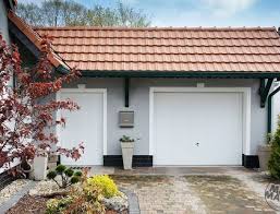 Sanierung Einer Fassade In Treuenbrietzen Mit Stocolor Dryonic Fassade Fassadengestaltung Sanierung