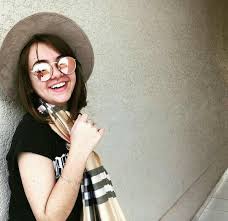 Klara Castanho Instagram Klarafgcastanho Snapchat Klaracastanho Estilos Castanho Looks