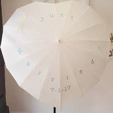 Just Married Heart Umbrella Available Here Https Www Loveumbrellas Co Uk Collections Wedding Umbrellas Products Just Married Just Married Umbrella Married