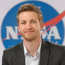 Sasha Weston's Instagram, Twitter & Facebook