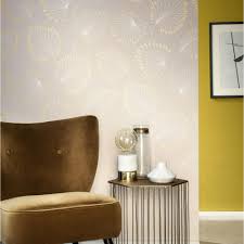Papier Peint Intisse Vendome Palme Jaune Dore Leroy Merlin En 2020 Papier Peint Papier Peint Intisse Idee Deco Vintage