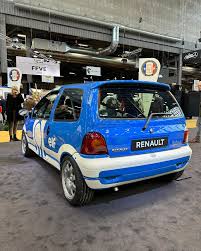 Image result for Bleu Adriatique 1995 Renault