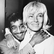 He was also part of the rat pack with frank sinatra and dean martin, with whom he starred in several films. Why Sammy Davis Jr Was Banned From Jfk S Inauguration Laptrinhx News