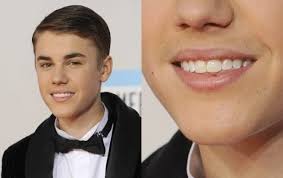 Justin Bieber ma wąsik!