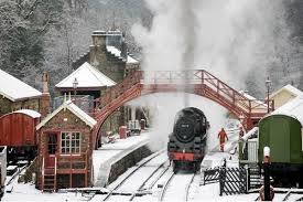 A Snowy Goathland Railway Station In The North Yorkshire Moors But Harry Potter Fans Will Recognise It As Hogsmeade S Disused Stations Old Trains Yorkshire Uk