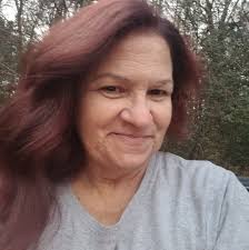 Miley Cyrus has finally addressed where she stands with her parents, Tish  and Billy Ray Cyrus, amid ongoing feud speculation. See what she had to say  here: bit.ly/4kaZLyz (📸: Getty)