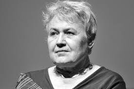 Anna Wunderlich's Instagram, Twitter & Facebook