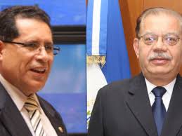 ES: dos altos cargos forzados a renunciar por proselitismo partidario