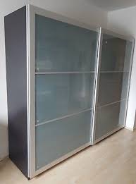 71 Wunderschon Fotos Von Kleiderschrank Milchglas