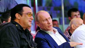 Doch was macht steven seagal eigentlich heute? Uberrascht Von Russland Steven Seagals Freundschaft Mit Putin Und Vorliebe Fur Kaviar Russia Beyond De