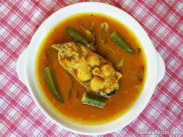 Balık durian meyvesini 'kral meyve' sos. Resepi Ikan Patin Masak Tempoyak