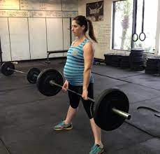 Nov 19, 2018 · there is no fixed answer for the question how much weight a pregnant woman can lift. Can I Still Lift Weights While Pregnant A Guest Post From Molly Of Birthfit Performance360