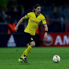 Aktuelles & news über den bvb alles über die spiele die tabelle die fans von borussia dortmund auf derwesten.de jetzt mehr erfahren! Player Review Neven Subotic Fear The Wall