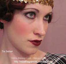 The History Of 1920s Makeup 1920 To 1929 Glamour Daze Flapper Makeup Makeup History 1920s Makeup